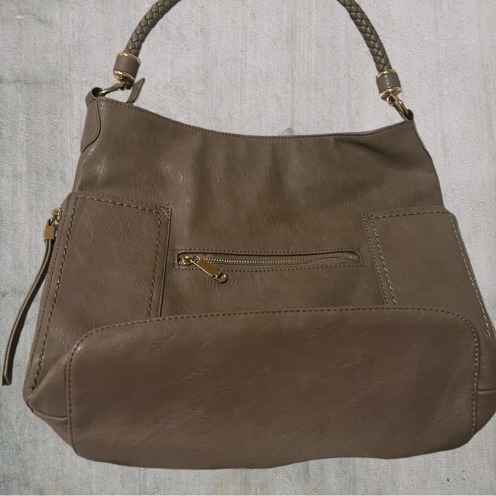 Miztique PU handbag EUC. Versatile styling and craftsmanship. Very luxurious! - Picture 10 of 10